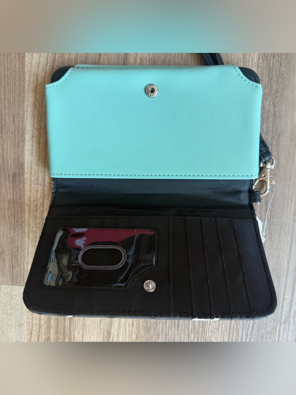 NWT nightmare before Christmas wallet with phone compartment - Picture 4 of 4
